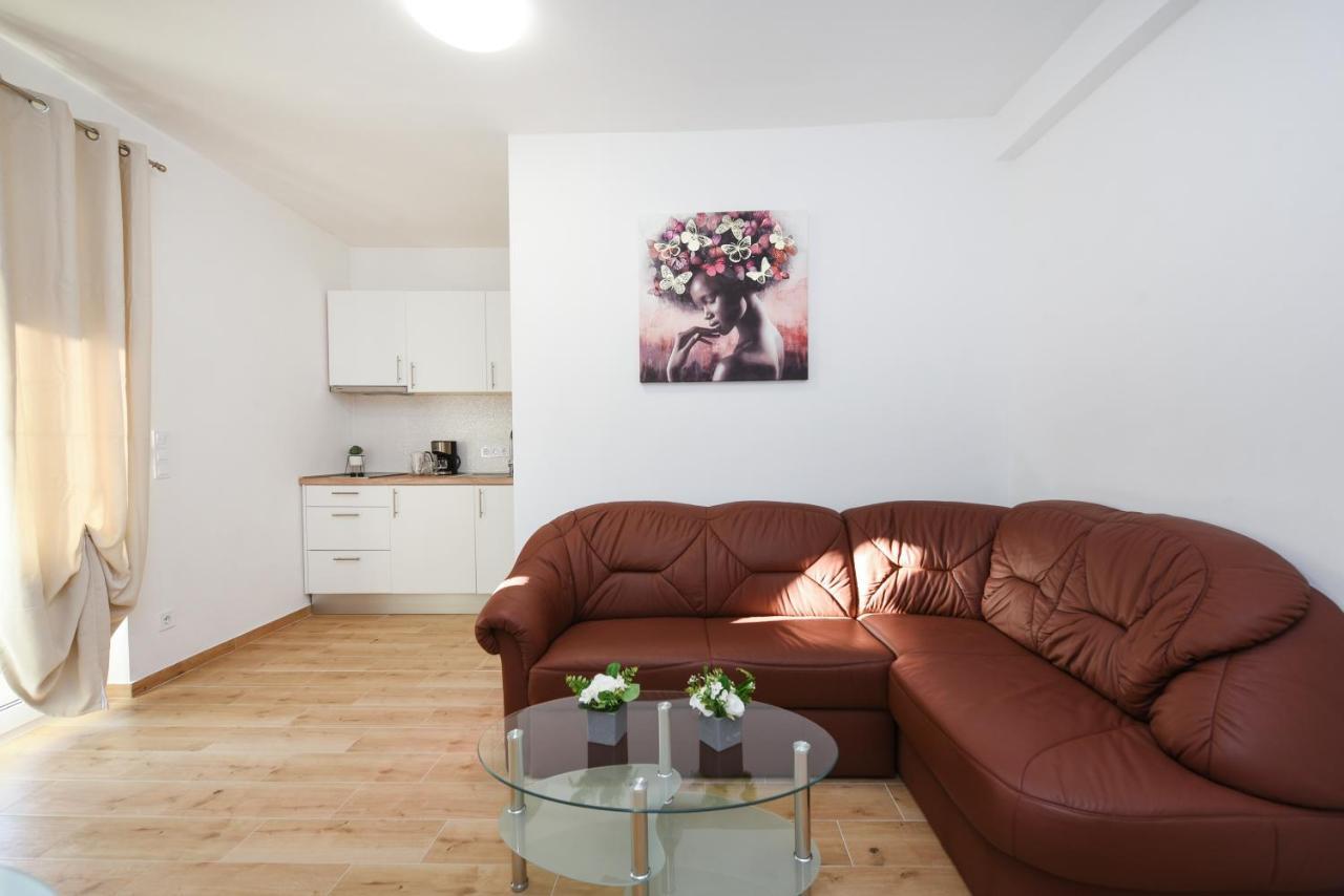 Apartments Lecija Задар Экстерьер фото